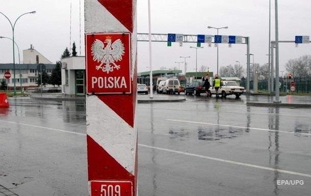 Украинцы стали реже ездить в Польшу!