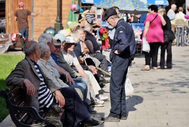 Задержка пенсий — первая ласточка нового кризиса в Украине!