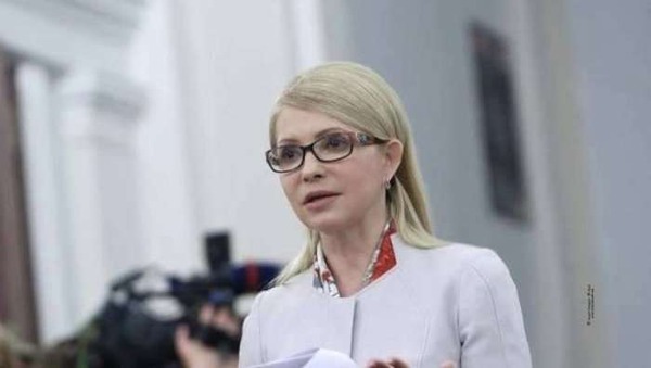 Тимошенко розповіла про домовленості Порошенка з бойовиками! Він хоче військовий стан і щоб все горіло!