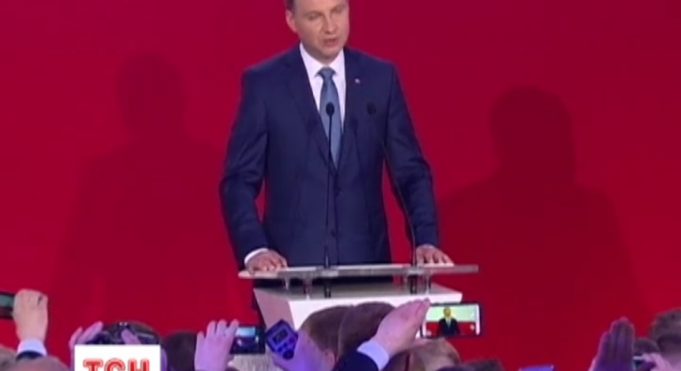 Президент Польщі виступив з несподіваним зверненням до українців!