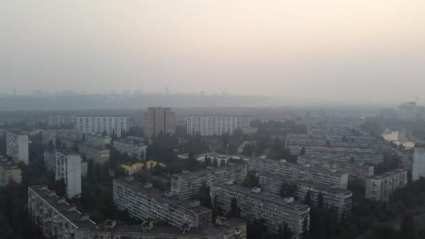 Киев окутал зловещий дым! В чем причина… (ФОТО)