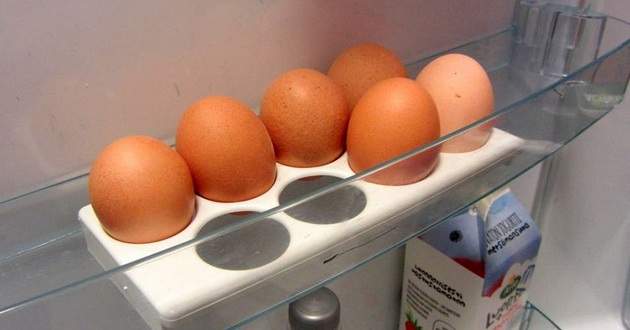 Зберігайте яйця на дверцятах холодильника? У нас для вас погана новина!