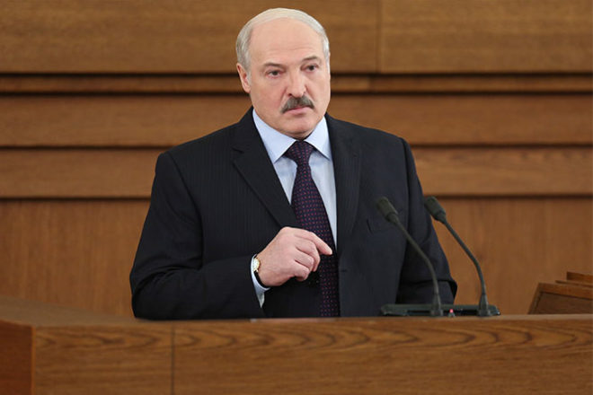 Лукашенко назвал Путина петухом: видео набирает популярность