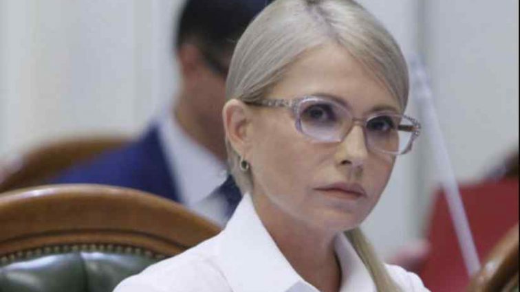 Це провал! Простий «фермер» у рекламі Тимошенко виявився її однопартійцем!