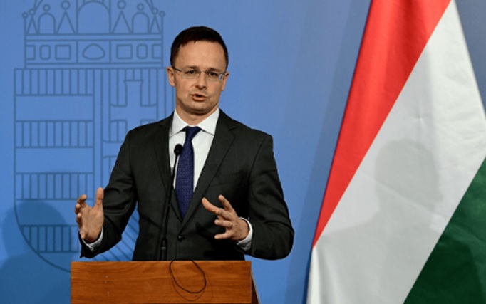 Що робиться? Угорщина щойо відкрито пригрозила Україні військами НАТО