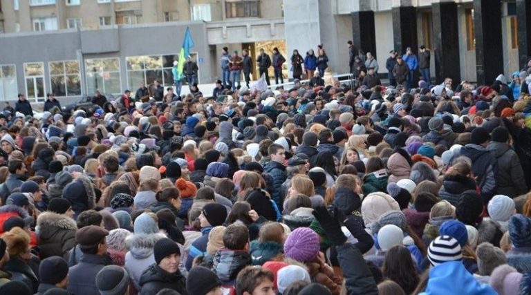 В Україні назріває справжній бунт, тисячі людей хочуть йти на столицю: Шахов розповів про винуватця повстання …