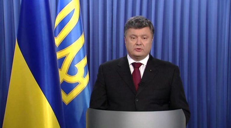Щойно о 22:ОО Порошенко звернувся до українського народу з приводу вторгнення РФ…