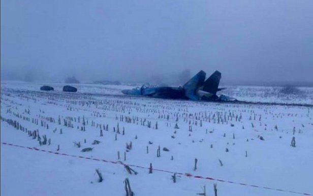Авіакатастрофа в Житомирській області: З’явилися перші кадри падіння….