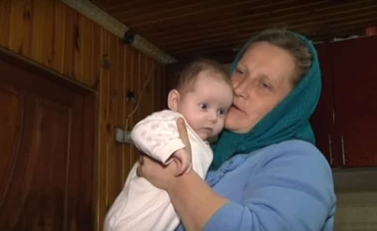 “Мені важко. Особливо зараз, адже я не молодію”,- найбагатодітніша мама України розповіла як її насправді живеться…