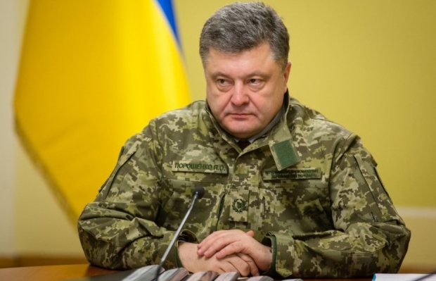 Щойно 13:45! Петро Порошенко зробив заяву! Путін підписав договір про виведення військ з Донбасу: “відновлення суверенітету”….