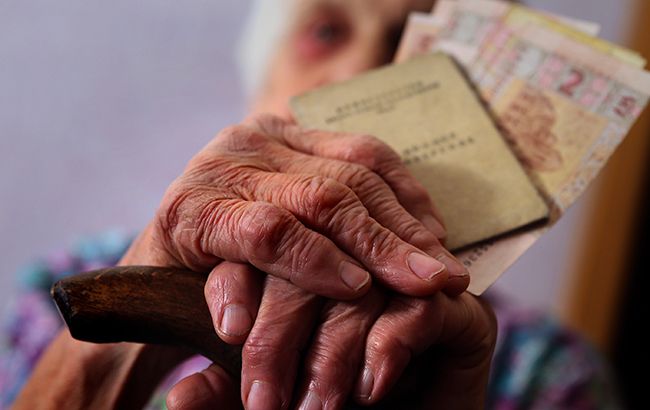 Влада пояснила, хто з українців залишиться без пенсії