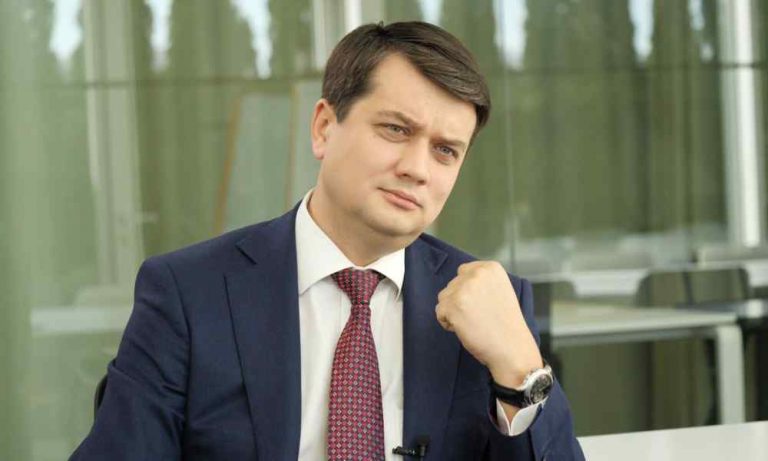 Разумков зробив гучну заяву про відставку Луценка!