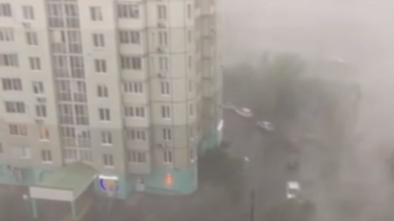 Рясні дощі, град, шквали та сильний вітер охоплять частину України! Де чекати негоди!