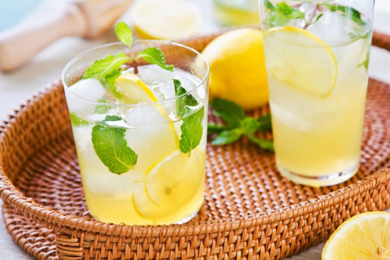 Яка користь домашнього лимонаду для здоров’я людини!