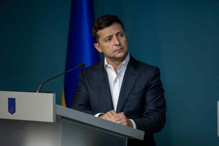 “Що скажете про цих осіб?” Зеленський назвав і показав 5 кандидатів на важливу посаду! Вибір за українцями!