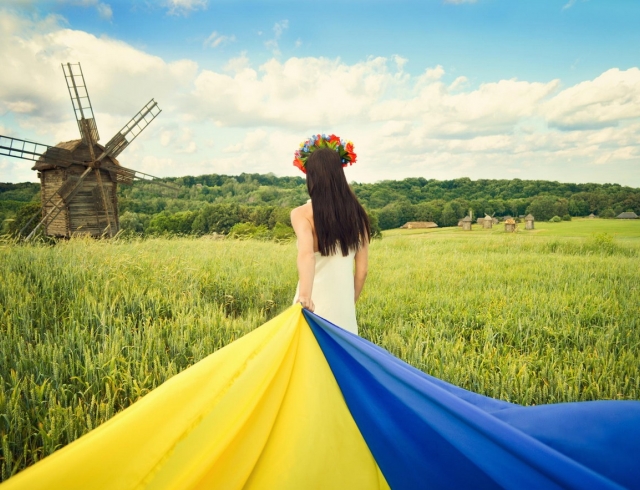 Вихідні у серпні! Скільки відпочиватимуть українці на День Незалежності України!