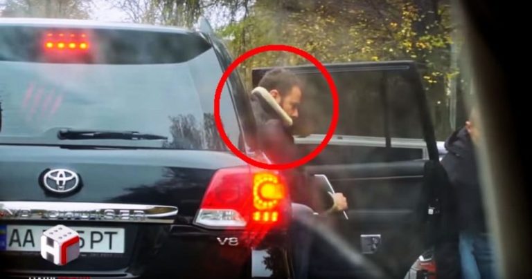 Відео. 24 квартири, 17 автомобілів: Журналісти розкрили статки «Слуги народу» Олександра Дубинського