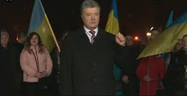 Порошенко : “П‘ять років я робив Україну сильнішою. Сьогодні ми бачимо, що все що я зробив розвалюють”