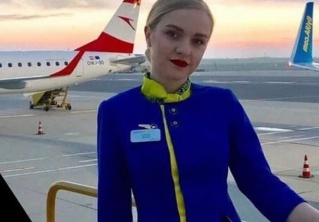 Україна плаче… В Дарниці провели повітряного янгола в небо… Юлія Сологуб, їй було лише 25…