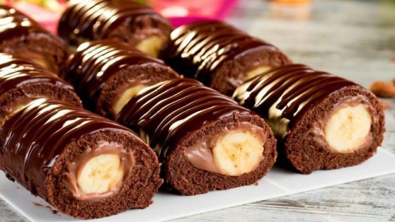 Бананово-шоколадні рулетики з заварним кремом! Дуже смачний рецепт десерту!