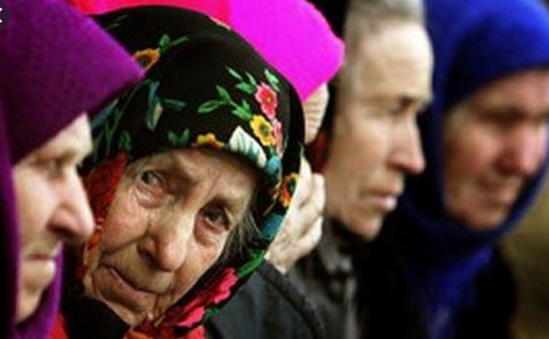 “Повністю скасувати пенсії!”: Українці шоковані заявою радника Гончарука. Вимагають рішучих дій!
