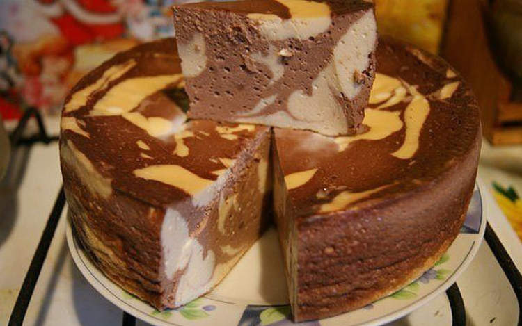 Мармуровий чізкейк «Зебра»!  Ніжний сирний десерт, у якого є безліч варіацій – від суфле до запіканки!