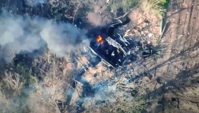 Штурмовики 128-ї бригади показали, як горить ворожа БМП-3. Відео