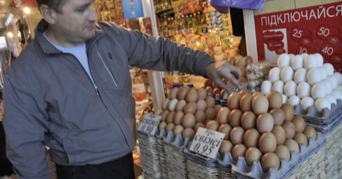 У всіх супермаркетах України вже від завтра курячі яйця будуть продаватися по-новому: навіть не віриться, що вони це прийняли